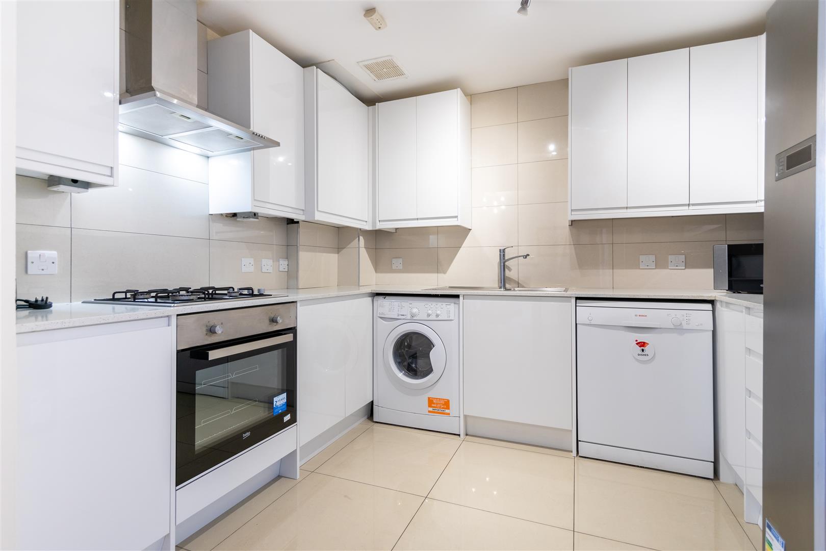 3 bed property in Regent Court, St John's Wood